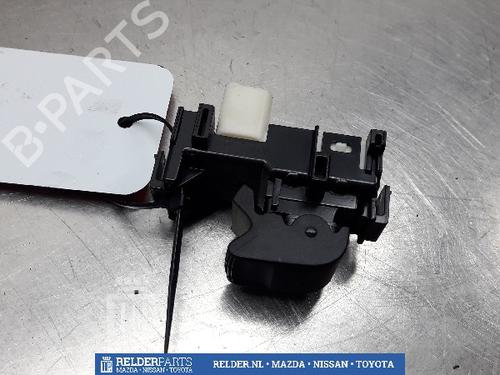 Switch TOYOTA YARIS (_P13_) 1.0 (KSP130_, KSP130) | BP22157212I30 