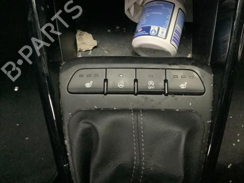 Used Switch Switch KIA RIO IV (YB, SC, FB) 1.0 T-GDI 100 (101 hp) 22993087 22993087