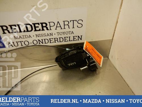 Used Rear right lock TOYOTA PRIUS Liftback (_W2_) 1.5 Hybrid (NHW20_, NHW20R) (112 hp) 22135618