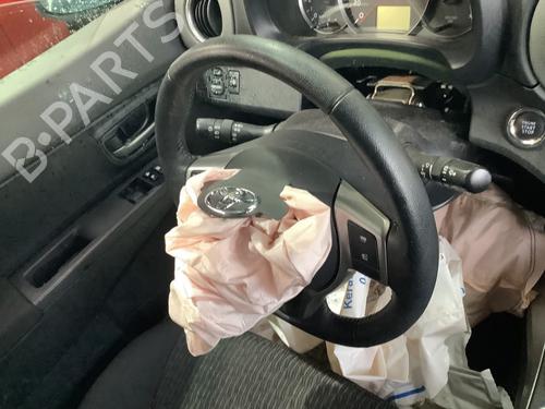 Used Steering wheel TOYOTA YARIS (_P9_) 1.33 VVT-i (NSP90_, NSP90R) (100 hp) 29917301