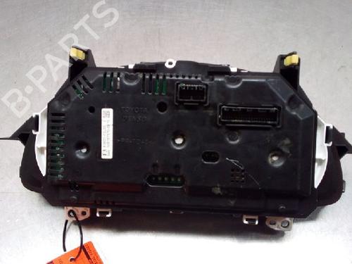 Used Instrument cluster TOYOTA AURIS (_E18_) 1.6 (ZRE181_, ZRE185_, ZRE185R, ZRE181R) (132 hp) 22163095