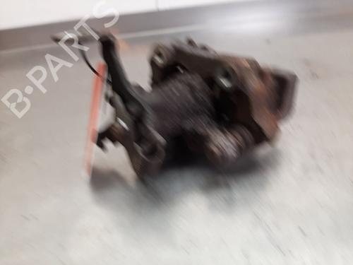 Used Right rear brake caliper Right rear brake caliper TOYOTA AURIS (_E18_) 1.8 Hybrid (ZWE186_, ZWE186R) (136 hp) 34252735 34252735