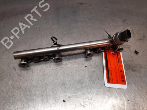 Used Injection rail Injection rail 22168725 22168725
