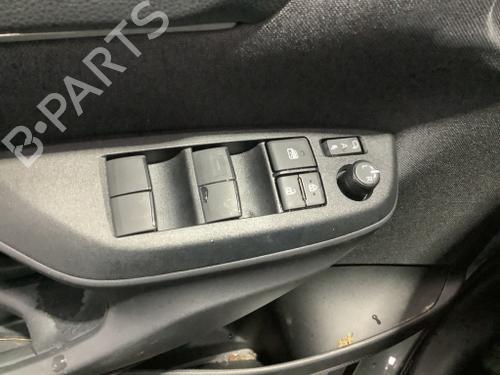 Switch TOYOTA YARIS CROSS (MXP_) 1.5 Hybrid AWD-i (MXPJ16) | BP40443950I30 - Image 2