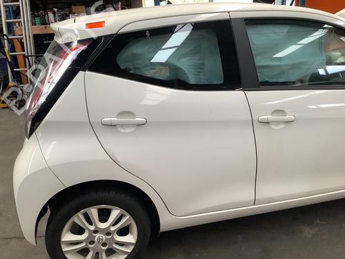 right-rear-door-toyota-aygo-_b4_-2014-38172704 main image