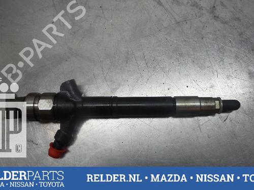 Injector TOYOTA AVENSIS (_T25_) 2.2 D-4D (ADT251_, ADT251R) | BP22157821M100 