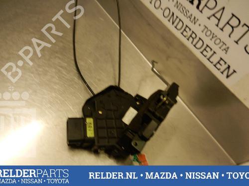 Used Rear left lock MAZDA 3 Saloon (BK) 1.6 DI Turbo (BK12Y) (109 hp) 22136054