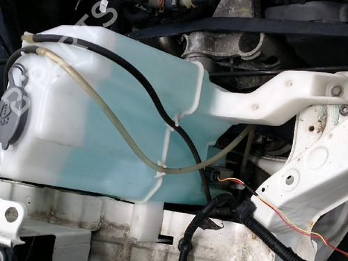 Used Windscreen washer tank NISSAN NV200 / EVALIA Bus 1.5 dCi 90 (M20, M20M) (90 hp) 22160833
