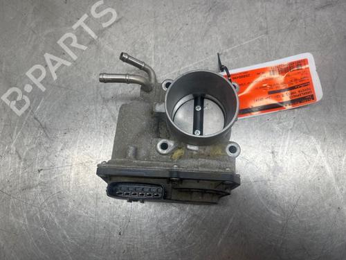 Boîtier papillon TOYOTA YARIS (_P9_) 1.33 VVT-i (NSP90_, NSP90R) (100 hp) 32220890