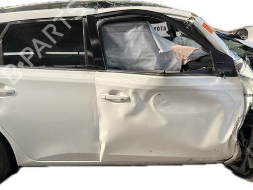 Seat buckle TOYOTA AURIS (_E18_) 1.8 Hybrid (ZWE186_, ZWE186R) | BP26136274I32 