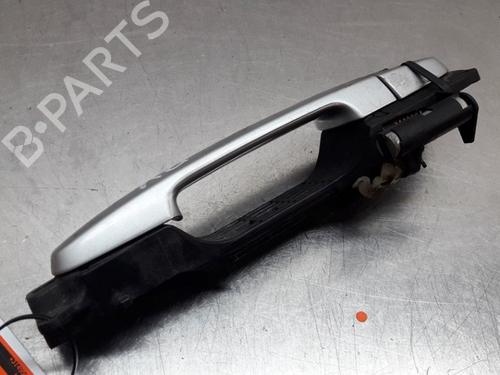 Used Front right exterior door handle TOYOTA YARIS (_P9_) 1.4 D-4D (NLP90_, NLP90R) (90 hp) 22164154