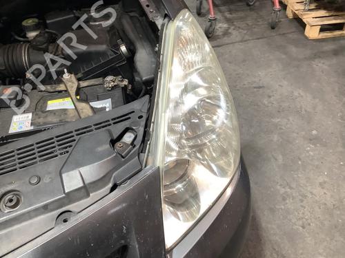 Left headlight TOYOTA COROLLA Verso (ZER_, ZZE12_, R1_) 2.2 D-4D (AUR10_, AUR10R) | BP29698533C28 