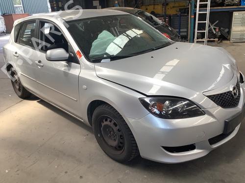 Fuse box MAZDA 3 (BK) 1.3 (BK14) | BP28118674E1 