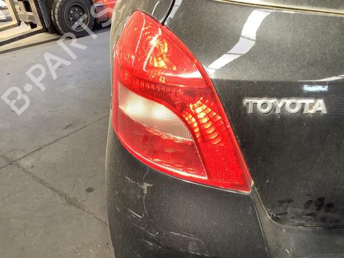 left-taillight-toyota-yaris-_p9_-2005-2006-2007-2008-2009-2010-2011-2012-2013-2014-26136389 main image
