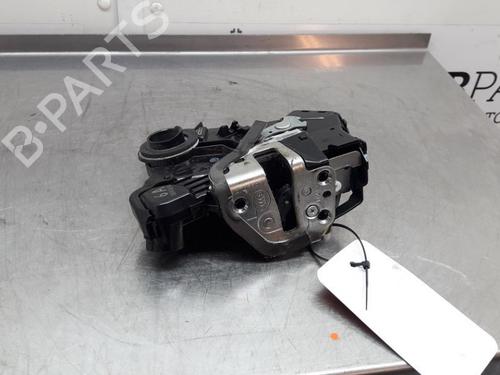 Used Front left lock TOYOTA RAV 4 III (_A3_) 2.2 D 4WD (ALA30_, ALA30R) (150 hp) 22162003