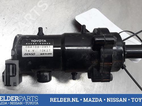 Used Auxiliary water pump TOYOTA PRIUS Liftback (_W2_) 1.5 Hybrid (NHW20_, NHW20R) (112 hp) 22160373