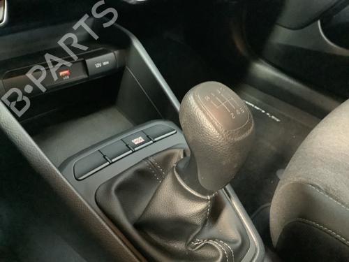 Used Shift knob Shift knob KIA STONIC (YB) 1.0 T-GDi Eco-Dynamics+ (101 hp) 33771211 33771211