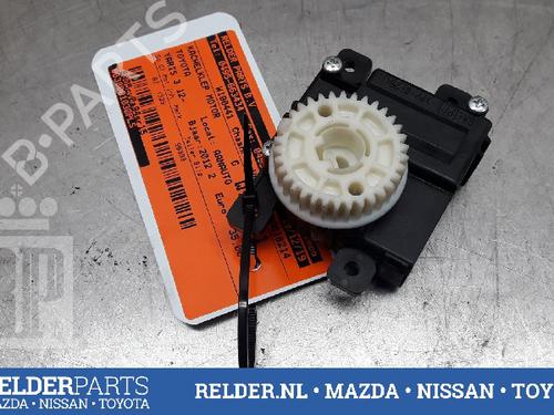 Used Electronic module TOYOTA YARIS (_P13_) 1.3 (NSP130_, NSP130) (99 hp) 22159874