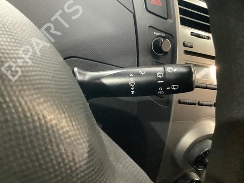 steering-column-stalk-toyota-yaris-_p9_-2005-2006-2007-2008-2009-2010-2011-2012-2013-2014-29917214 main image