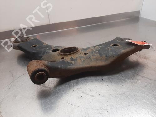 Used Left front suspension arm Left front suspension arm TOYOTA RAV 4 III (_A3_) 2.0 (ZSA35_, ZSA35R) (158 hp) 23498309 23498309