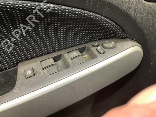 Used Switch MAZDA 2 (DE_, DH_) 1.3 (DE3FS) (75 hp) 28602341