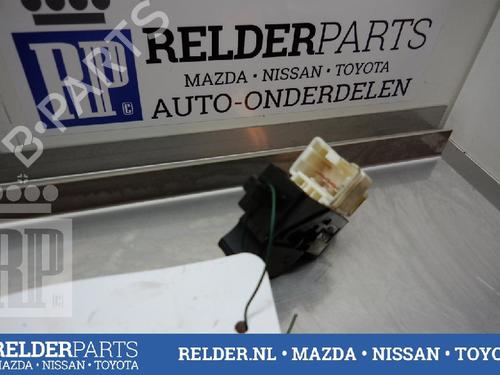 Switch NISSAN ALMERA TINO (V10) 1.8 | BP22148322I30 