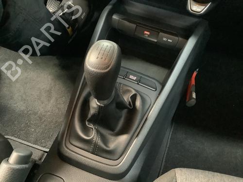 Shift knob KIA STONIC (YB) 1.0 T-GDi Eco-Dynamics+ | BP33771211I34 - Image 3