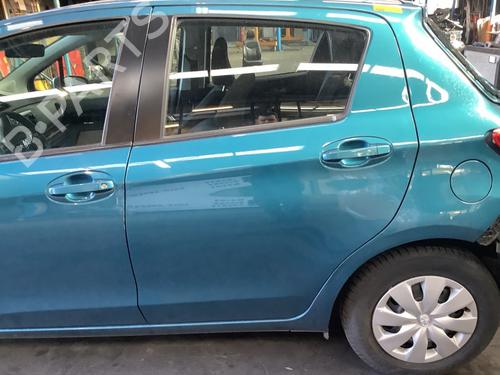 Used Left rear door TOYOTA YARIS (_P13_) 1.0 (KSP130_, KSP130) (69 hp) 25004895