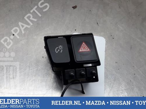 Used Warning switch TOYOTA PRIUS PLUS (_W4_) 1.8 Hybrid (ZVW40W, ZVW41W) (136 hp) 22158342