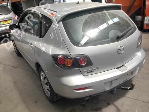 Used Fuse box MAZDA 3 (BK) 1.3 (BK14) (84 hp) 28118674