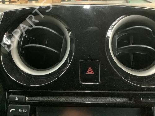 Used Warning switch NISSAN NOTE (E12) 1.2 (80 hp) 23239149