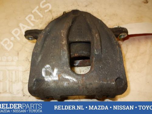 Used Right front brake caliper TOYOTA AVENSIS Saloon (_T25_) 1.8 VVT-i (ZZT251_, ZZT251R) (129 hp) 22139881