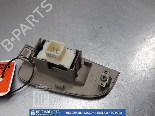 Switch TOYOTA AVENSIS Estate (_T25_) 2.0 D-4D (CDT250_, CDT250R) | BP22157845I30 