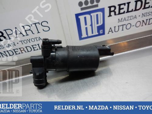 Used Washer pump TOYOTA AYGO (_B1_) 1.0 (KGB10_, KGB10R) (68 hp) 22148700
