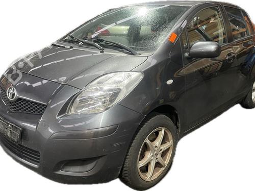 Used Steering column TOYOTA YARIS (_P9_) 1.33 VVT-i (NSP90_, NSP90R) (100 hp) 30902065