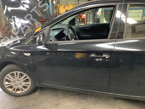 Used Left front door Left front door 37271372 37271372