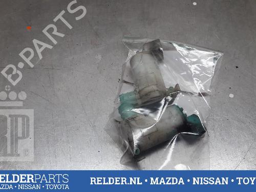 Used Washer pump NISSAN X-TRAIL I (T30) 2.5 4x4 (165 hp) 22160037