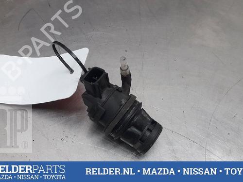 Used Washer pump TOYOTA PREVIA II (_R3_) 2.4 (ACR30) (156 hp) 22147759