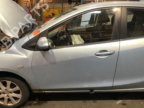 Used Left front door MAZDA 2 (DE_, DH_) 1.3 (DE3FS) (75 hp) 22356776