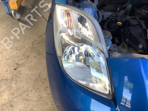Scheinwerfer rechts für TOYOTA YARIS (_P9_) 1.0 VVT-i (KSP90_, KSP90R) (69 hp) 28173570