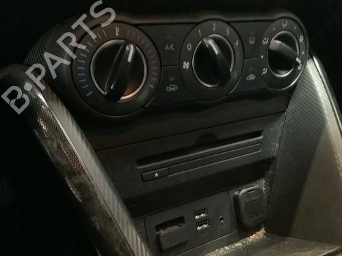 Climate control MAZDA 2 Hatchback (DL, DJ) 1.5 | BP31992433I5