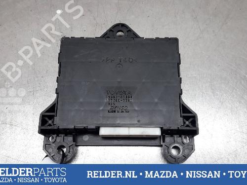 Used Electronic module TOYOTA PRIUS Liftback (_W2_) 1.5 Hybrid (NHW20_, NHW20R) (112 hp) 22159977