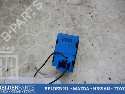 Switch NISSAN PRIMERA (P12) 2.0 | BP22157983I30 