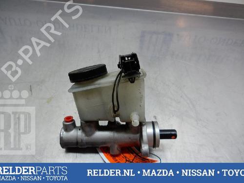 Brake master cylinder MAZDA 323 S VI Saloon (BJ) 2.0 TD (BJEP) | BP22138903M77 