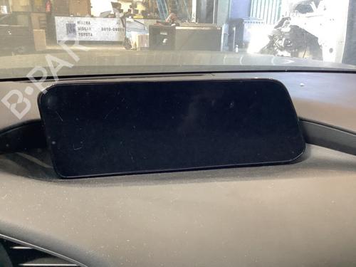Used Display monitor MAZDA 3 Saloon (BP_) 2.0 SKYACTIV-G M Hybrid (122 hp) 25702453