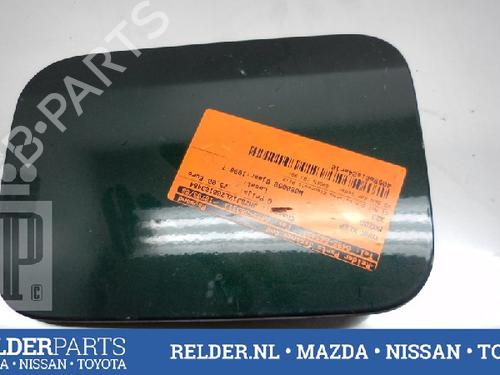 Used Fuel flap MAZDA 323 S VI Saloon (BJ) 1.5 16V (BJ5P) (88 hp) 22135095