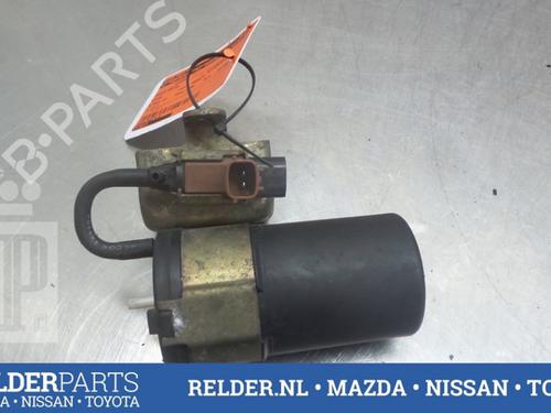 Used Electronic sensor NISSAN X-TRAIL I (T30) 2.5 4x4 (165 hp) 22152537
