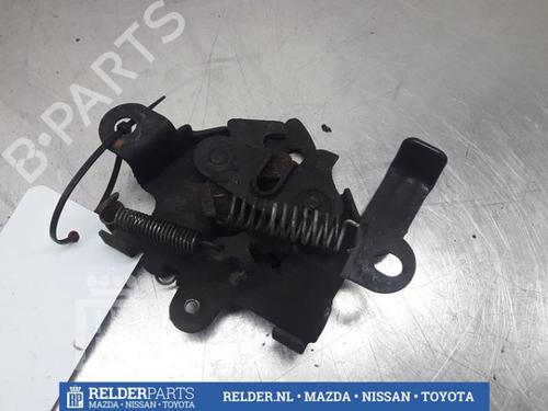 Hood lock TOYOTA YARIS (_P9_) 1.4 D-4D (NLP90_, NLP90R) | BP22154689C133 