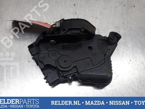 Used Front right lock TOYOTA PRIUS Liftback (_W2_) 1.5 Hybrid (NHW20_, NHW20R) (112 hp) 22162362
