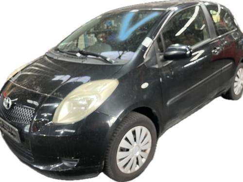 Left mirror TOYOTA YARIS (_P9_) 1.0 VVT-i (KSP90_, KSP90R) | BP28017184C26 